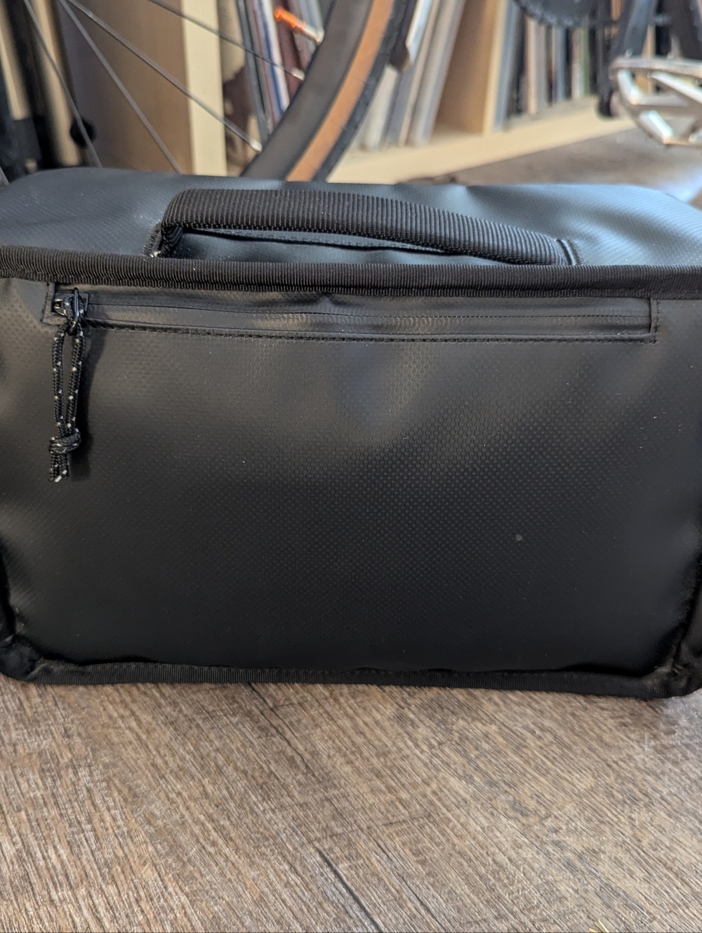 Chrome Industries Niko Camera Sling 2.0 - Picture 4 of 7